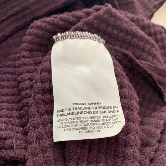 Nike Running Dri-Fit maroon long sleeve thumb holes lightweight sweatshirt - Picture 8 of 10